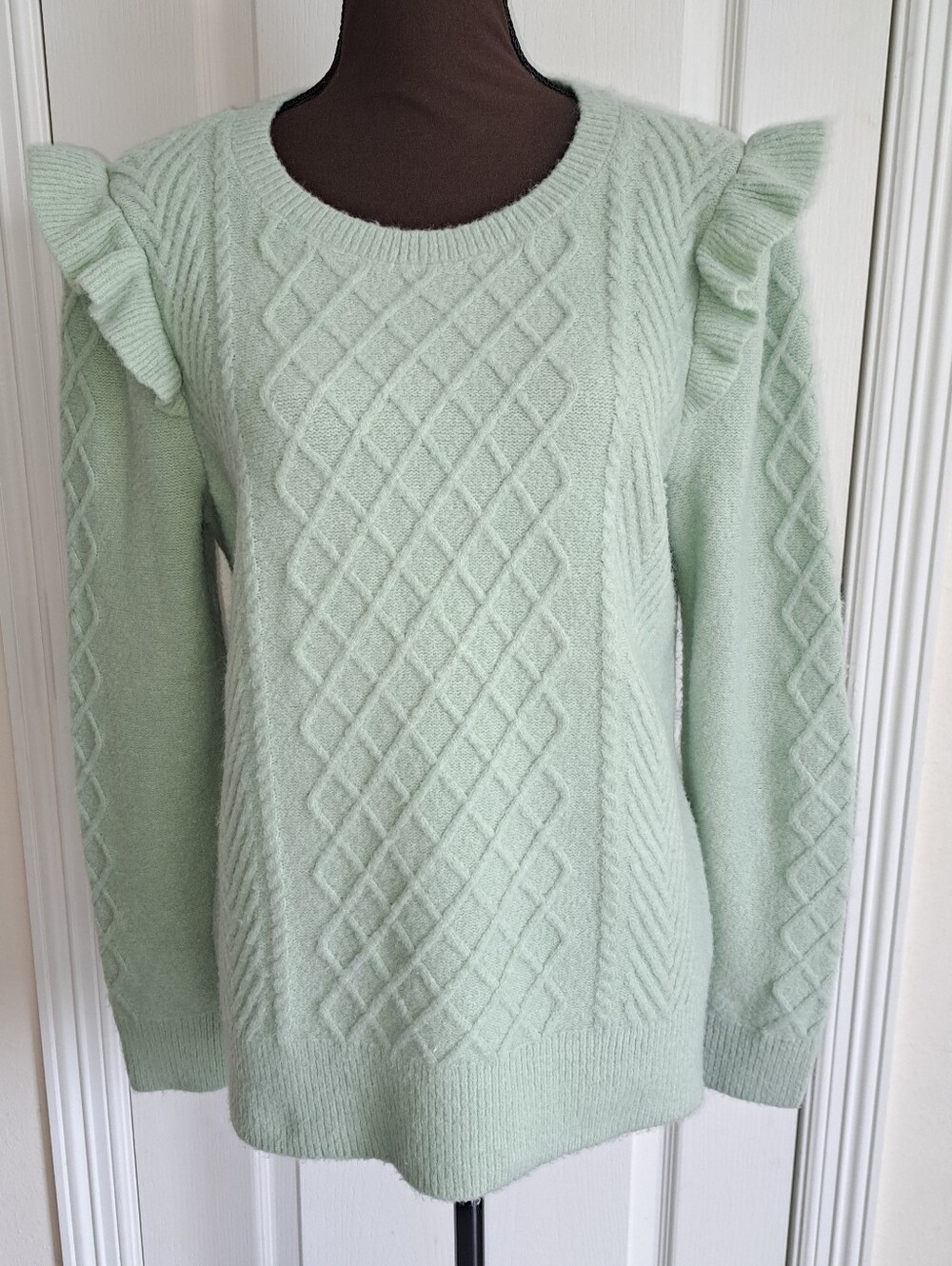 Talbots Mint Cable Knit Ruffle Shoulder Sweater Size L